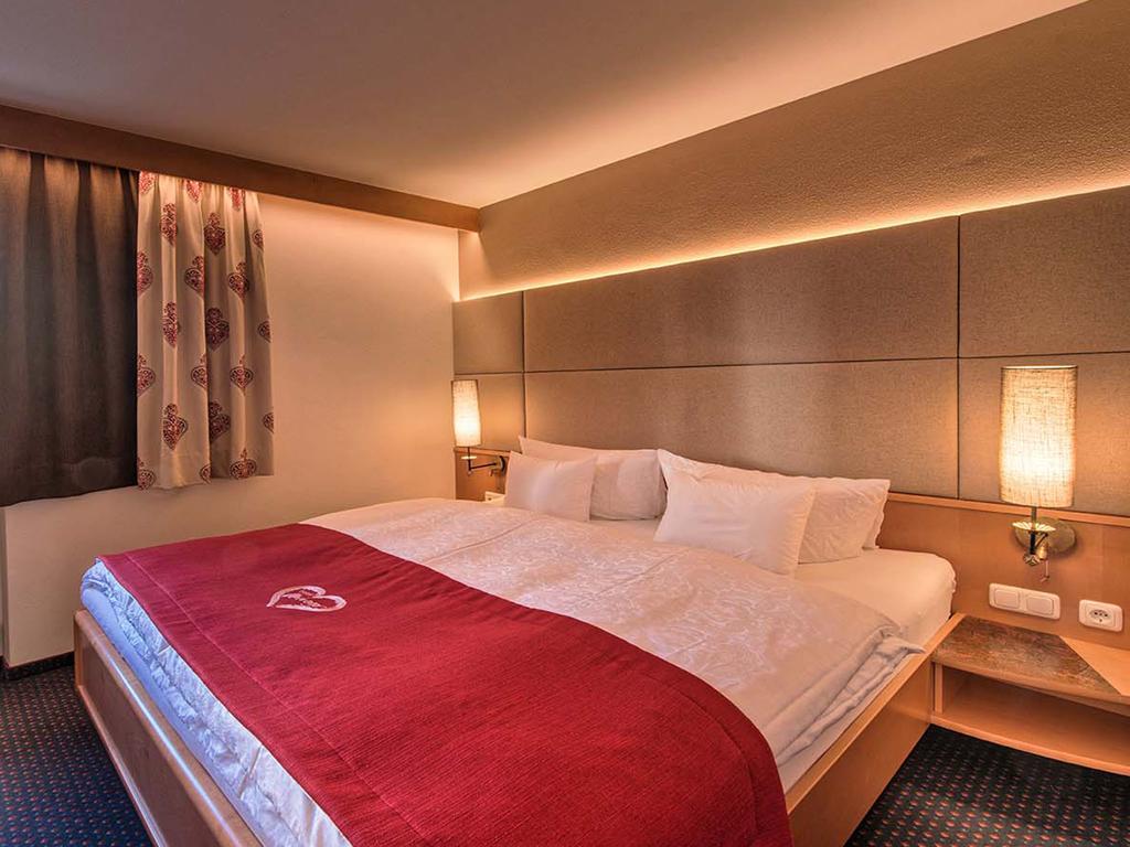 Hotel Universo ザーファウス 部屋 写真